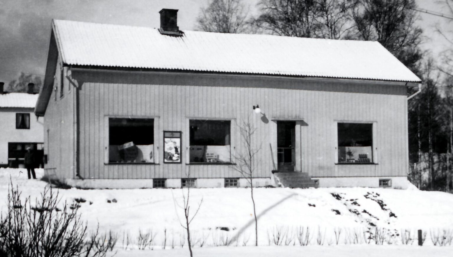 Arnold Johnsson's shop